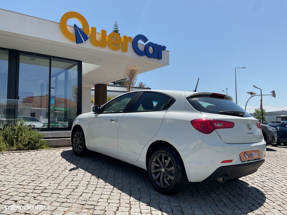 Alfa Romeo Giulietta 1.6 JTDM Exclusive - 12