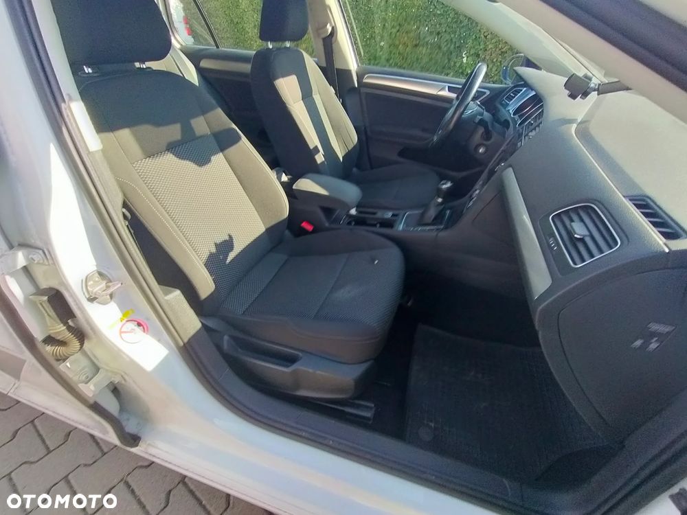 Volkswagen Golf 1.6 TDI BMT Start - 9