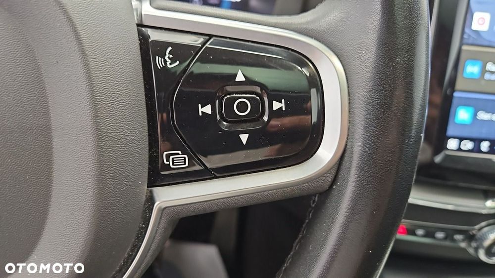 Volvo XC 60 T6 Plug-In Hybrid AWD Plus Bright - 15