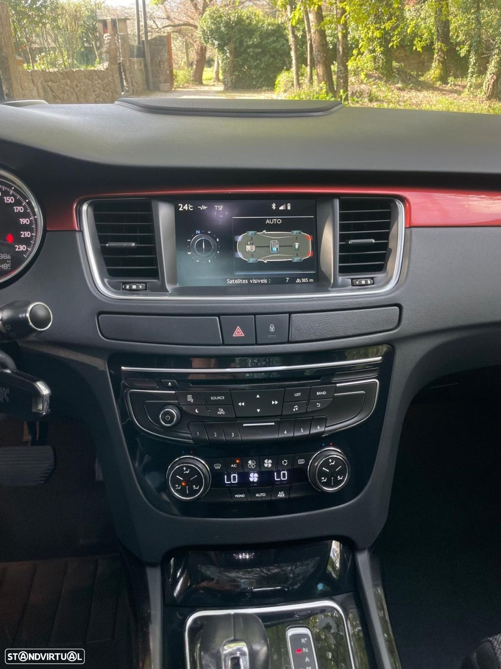Peugeot 508 RXH 2.0 HDi Hybrid4 Limited Edition 2-Tronic - 17