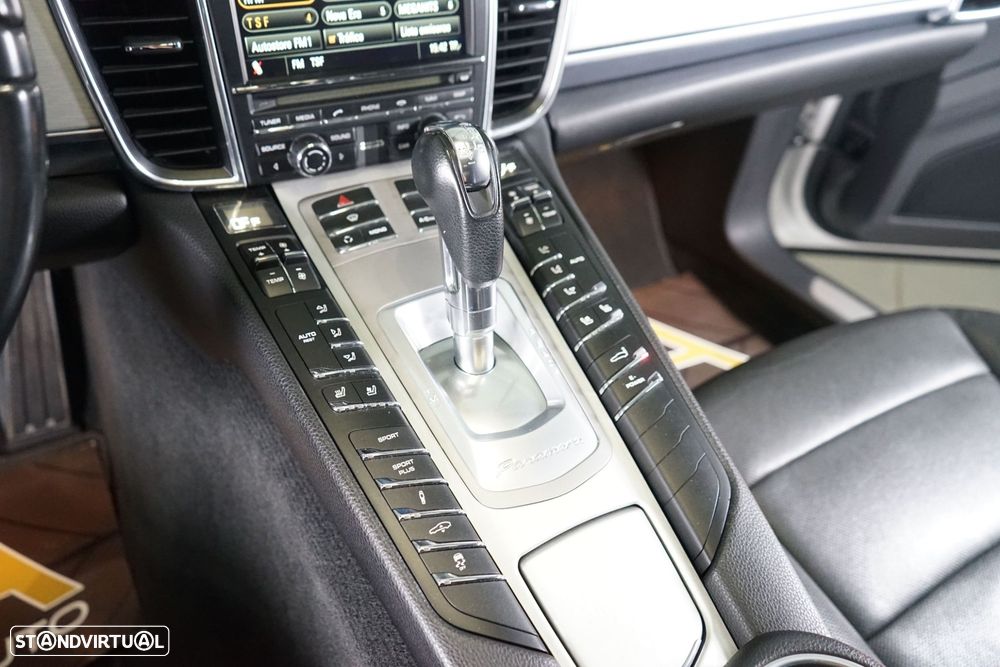 Porsche Panamera S Hybrid - 33