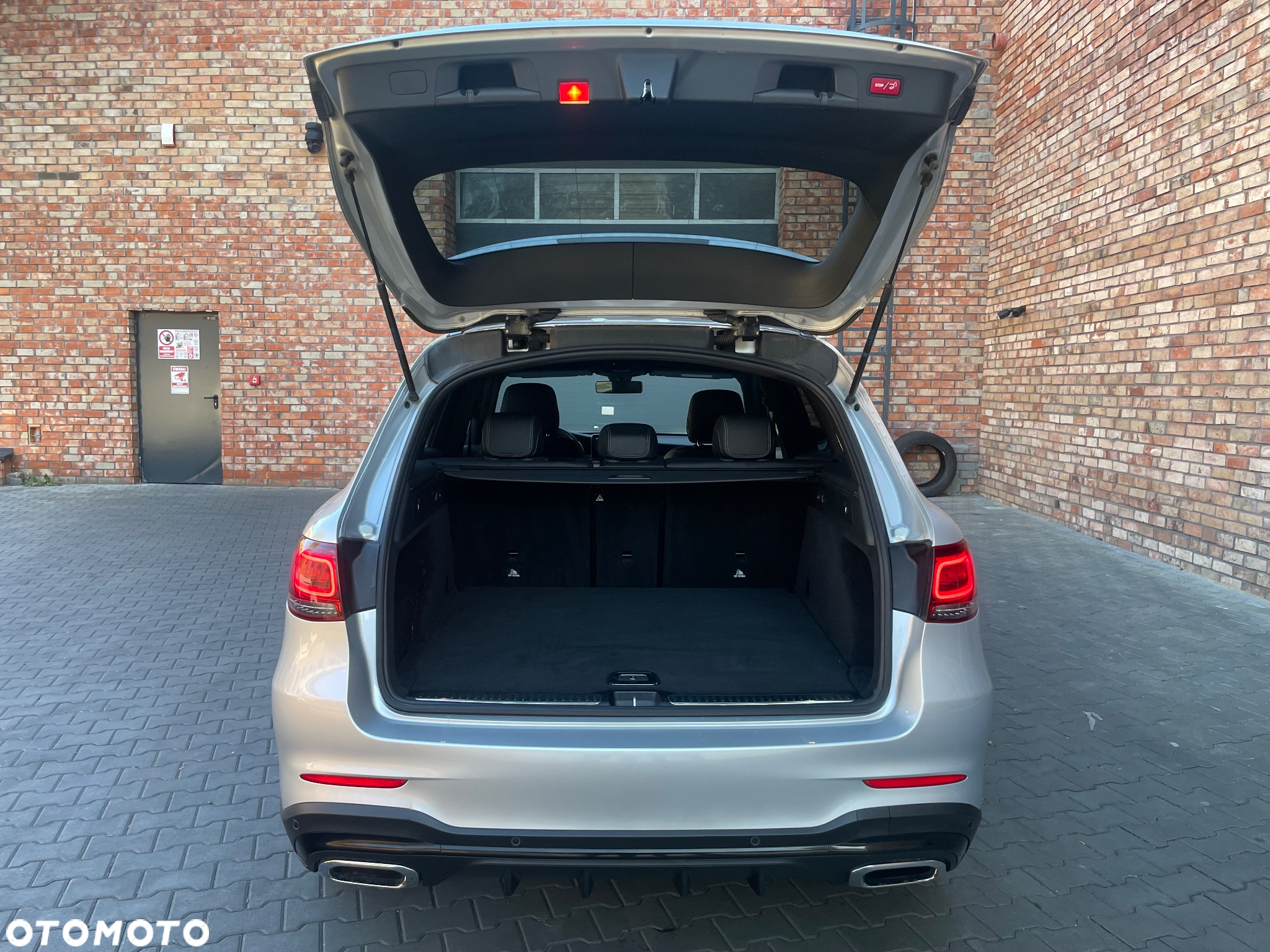 Mercedes-Benz GLC 220 d 4Matic 9G-TRONIC AMG Line - 8