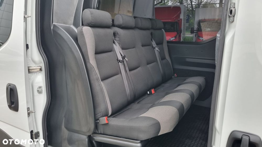 Iveco Daily / Pewny partner w biznesie ! - 12