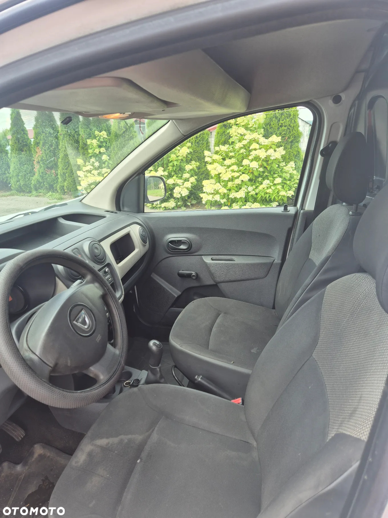 Dacia Dokker 1.6 Laureate - 12