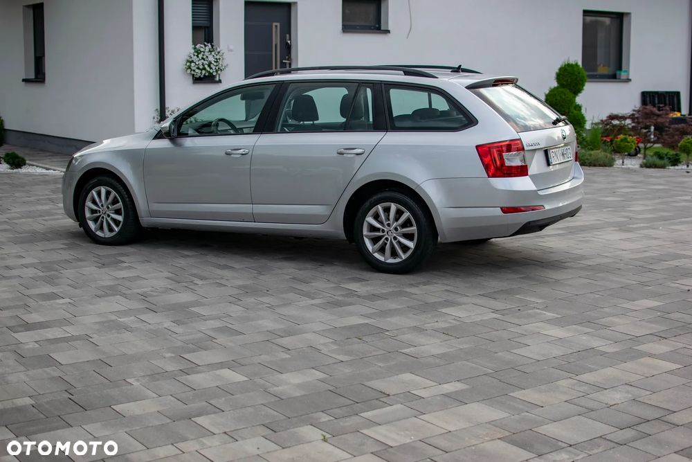 Skoda Octavia - 30