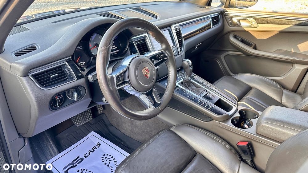 Porsche Macan - 19