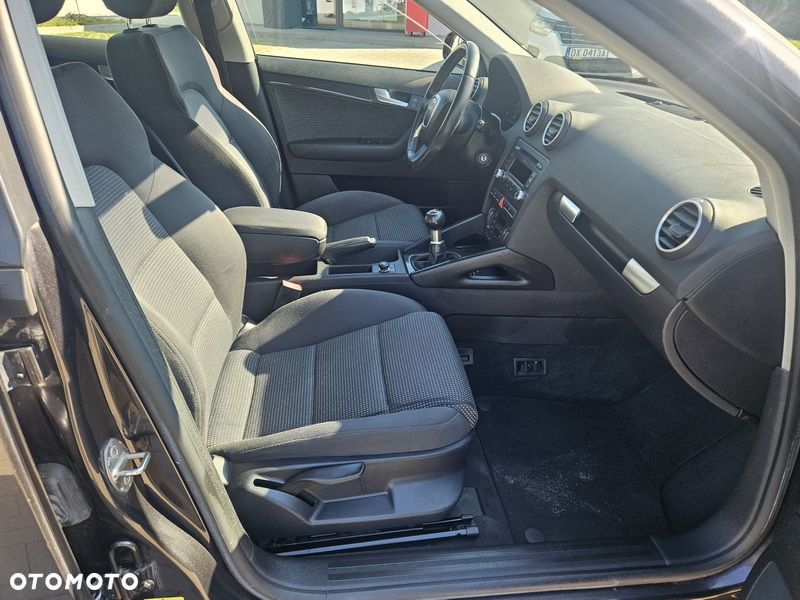 Audi A3 Sportback - 5