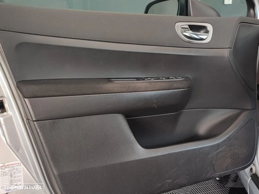 Peugeot 307 1.4 HDi XS Premium - 16