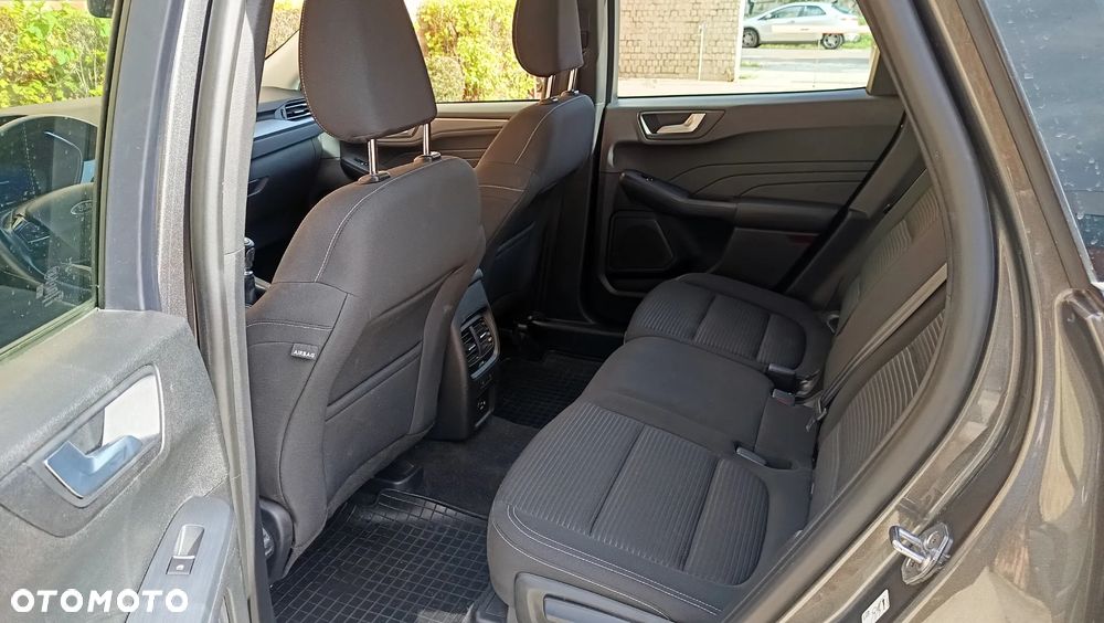 Ford Kuga 1.5 EcoBoost FWD Titanium - 10