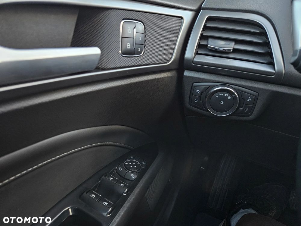 Ford Mondeo 2.0 TDCi STart-Stopp PowerShift-Aut Titanium - 12