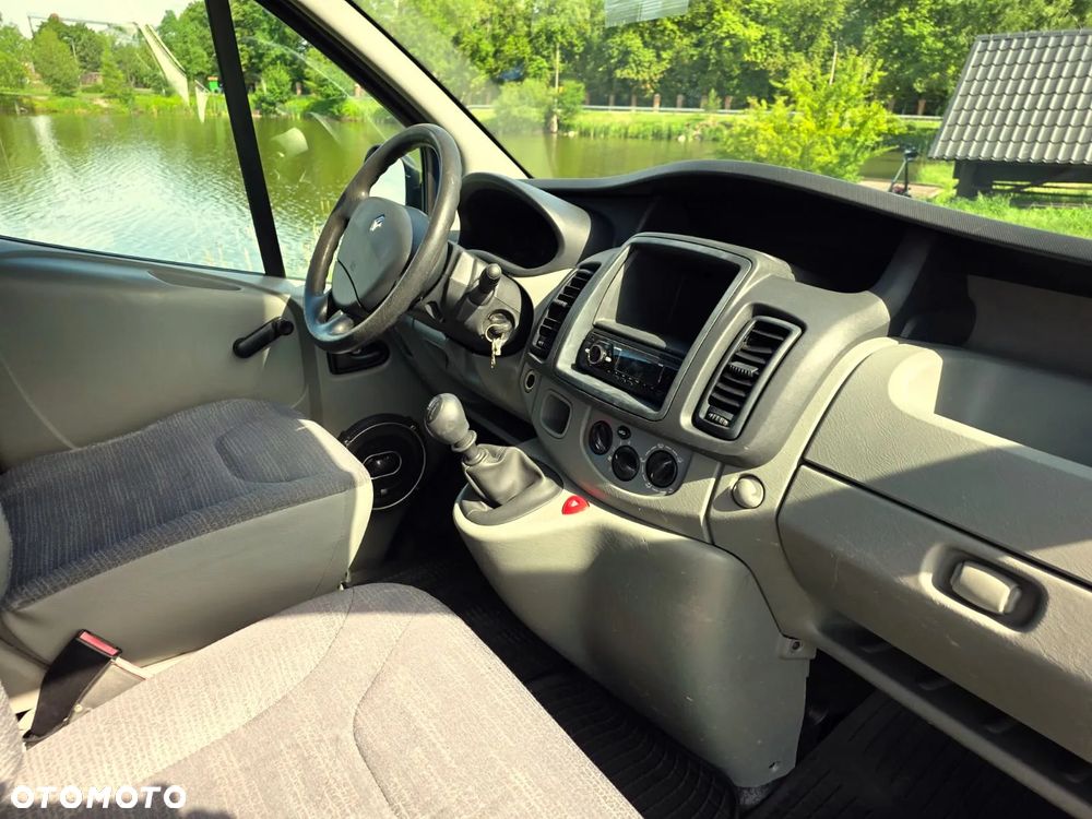 Renault TRAFIC - 20