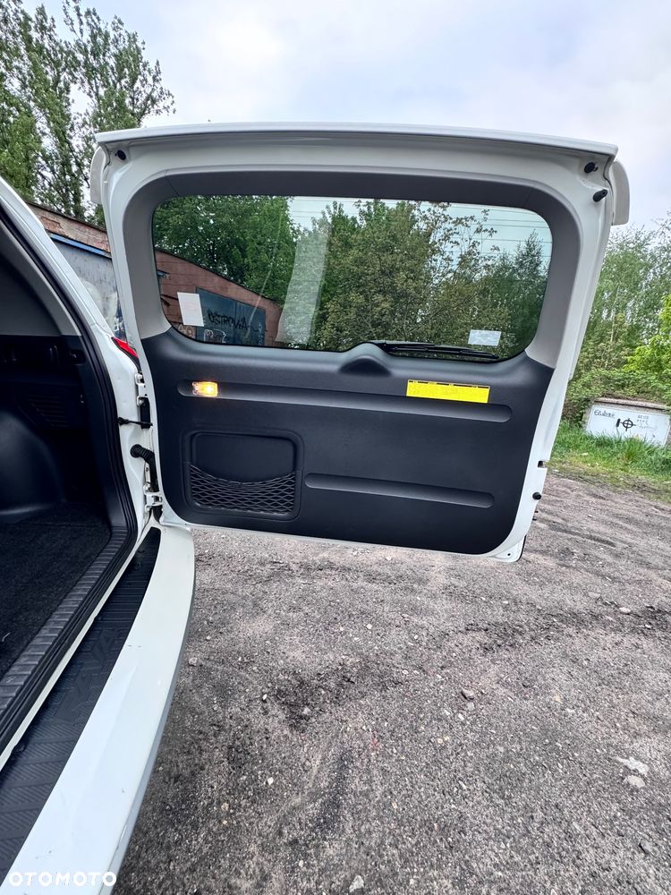 Toyota RAV4 - 19