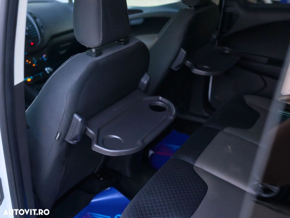FORD Tourneo Courier 2019 — imagine 26