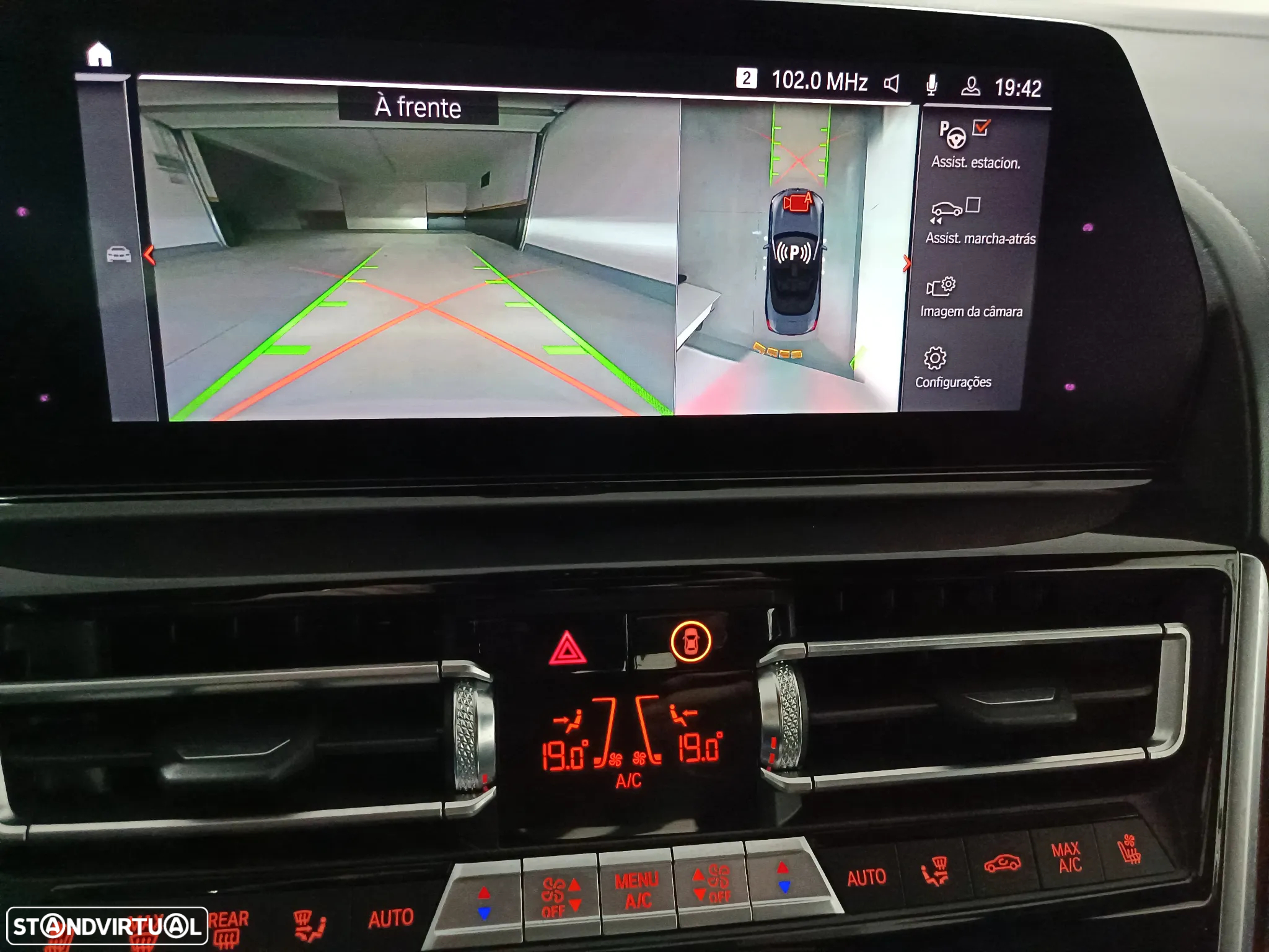 BMW M850i xDrive - 25