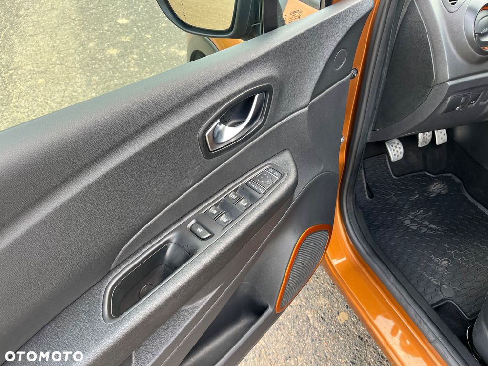 Renault Captur (ENERGY) TCe 90 LIFE - 13