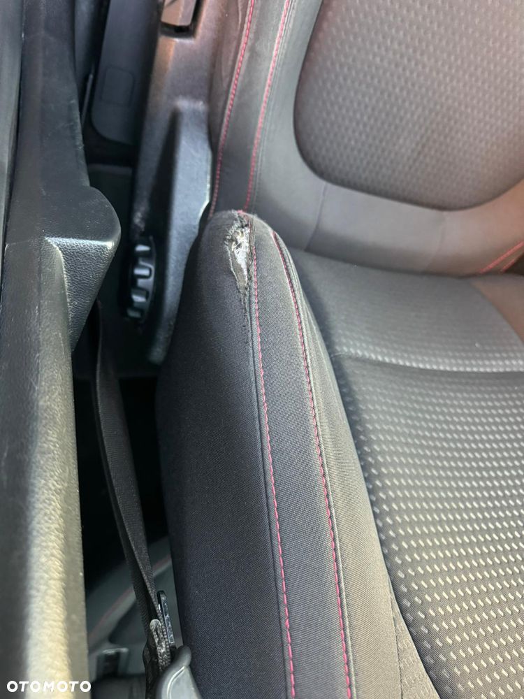 Ford Focus 1.5 EcoBlue Start-Stopp-System ST-LINE - 7