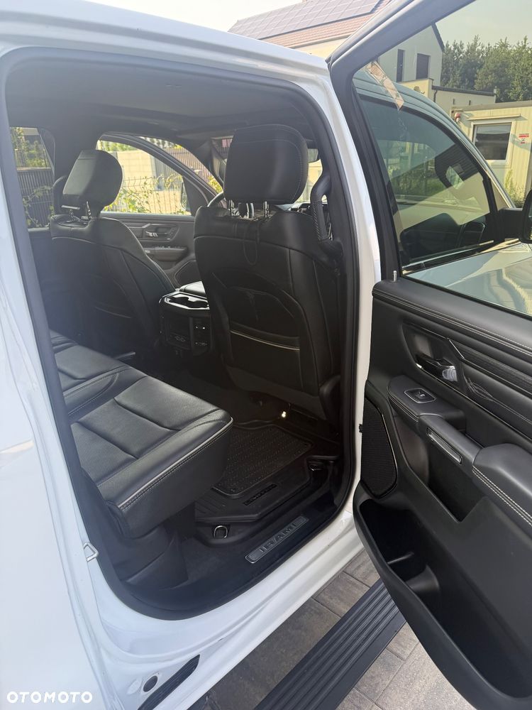 RAM 1500 5.7 Crew Cab Limited - 18
