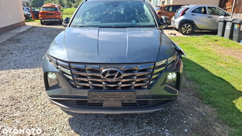 Hyundai Tucson - 2