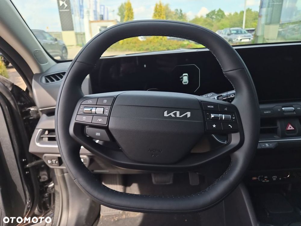 Kia K4 - 15