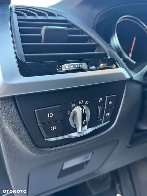 BMW X3 xDrive30i GPF Luxury Line - 33