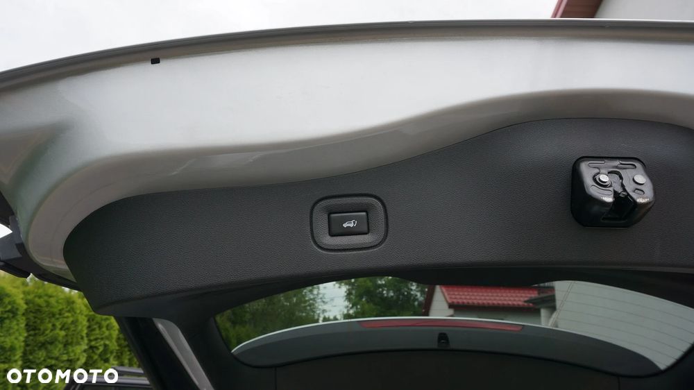 Renault Koleos 2.0 Blue dCi Initiale Paris 4x4 X-Tronic - 15
