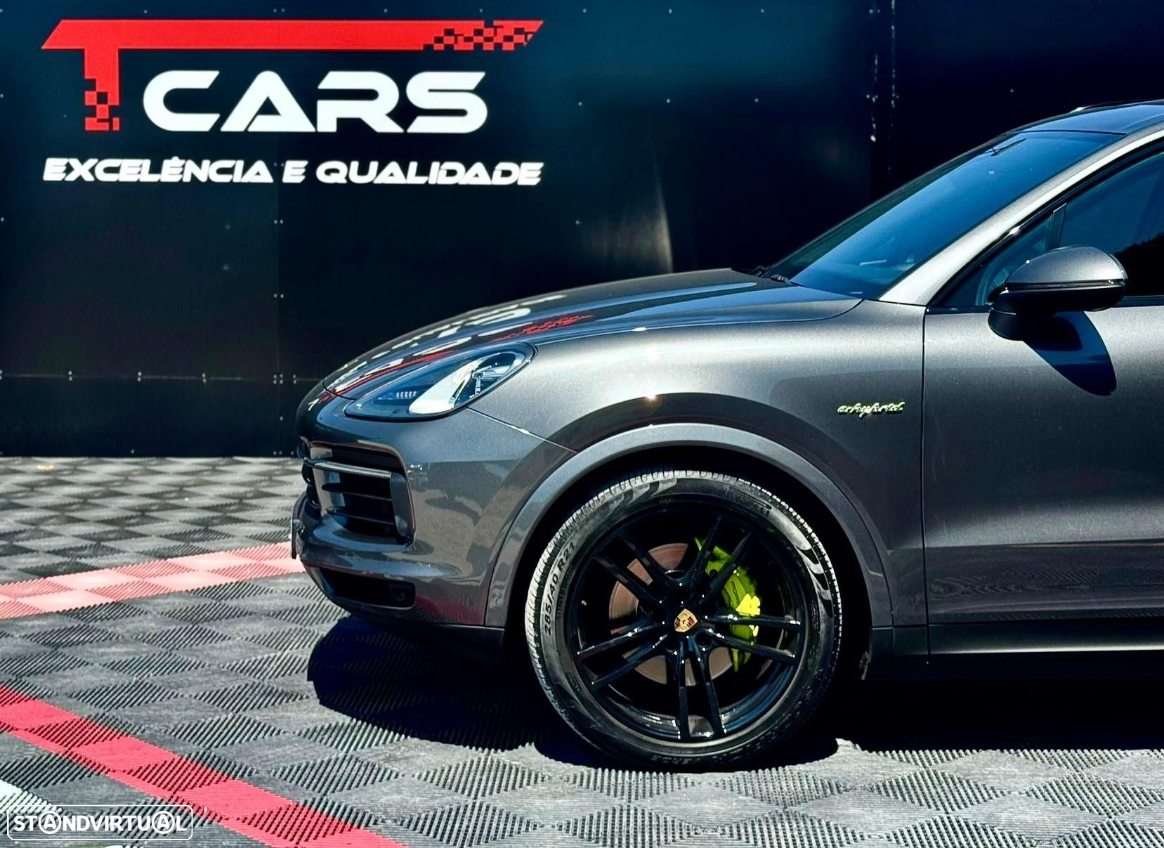 Porsche Cayenne - 33