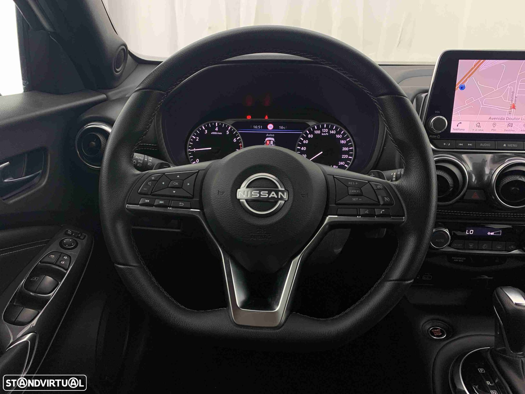 Nissan Juke 1.0 DIG-T N-Connecta NAV.+TwoTone NC DCT - 11