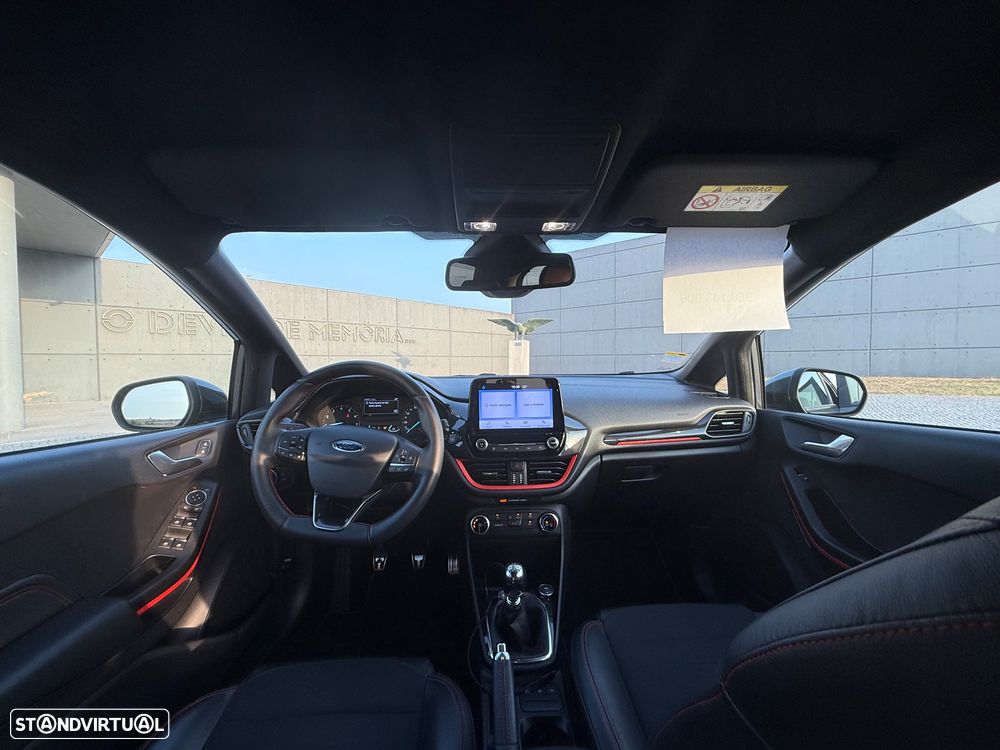 Ford Fiesta 1.0 EcoBoost ST-Line - 29