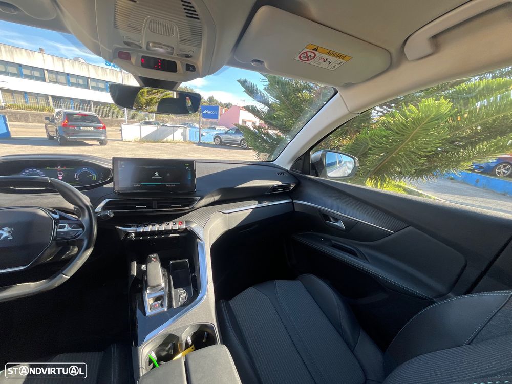 Peugeot 3008 1.6 Hybrid Allure Pack e-EAT8 - 55