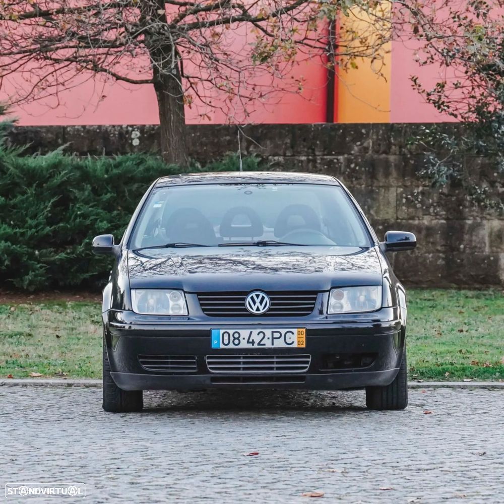 VW Bora 1.9 TDi Highline - 3