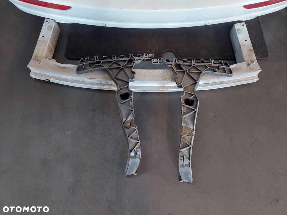 KOMPLETNY TYŁ KLAPA ZDERZAK LAMPA TYŁ AUDI Q5 8R LY9C - 8