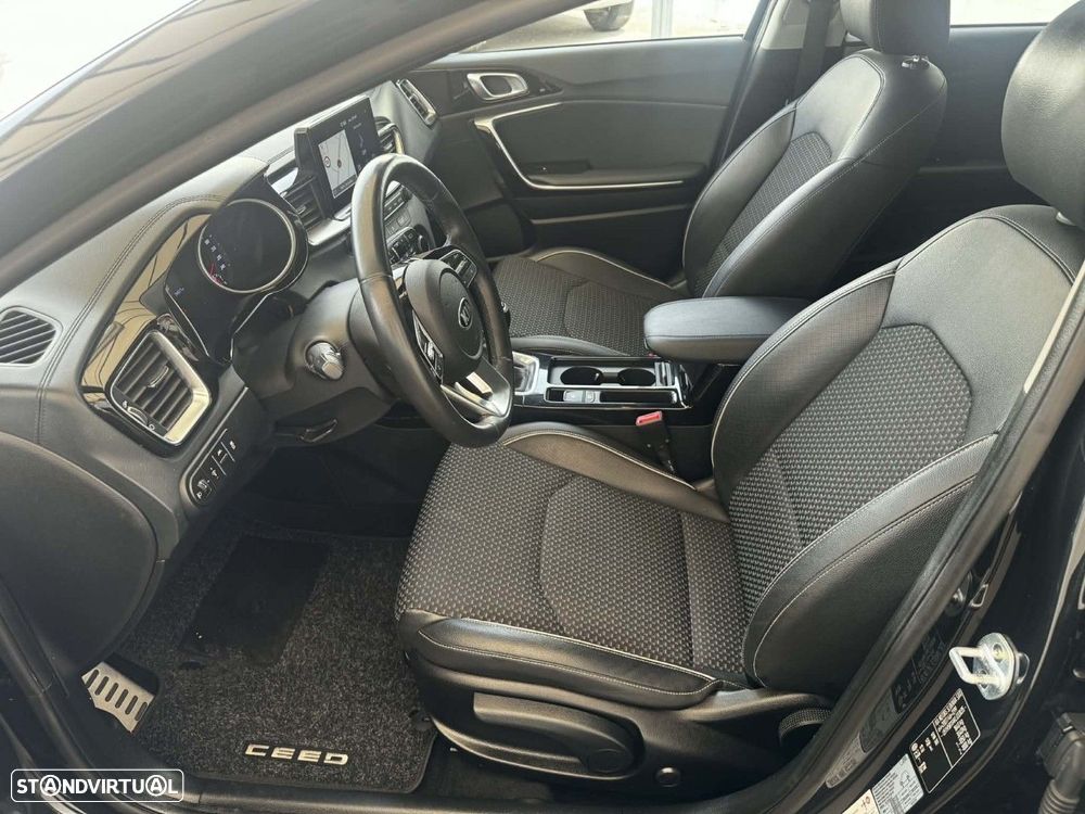 Kia Ceed SW 1.0 T-GDI Sport - 24