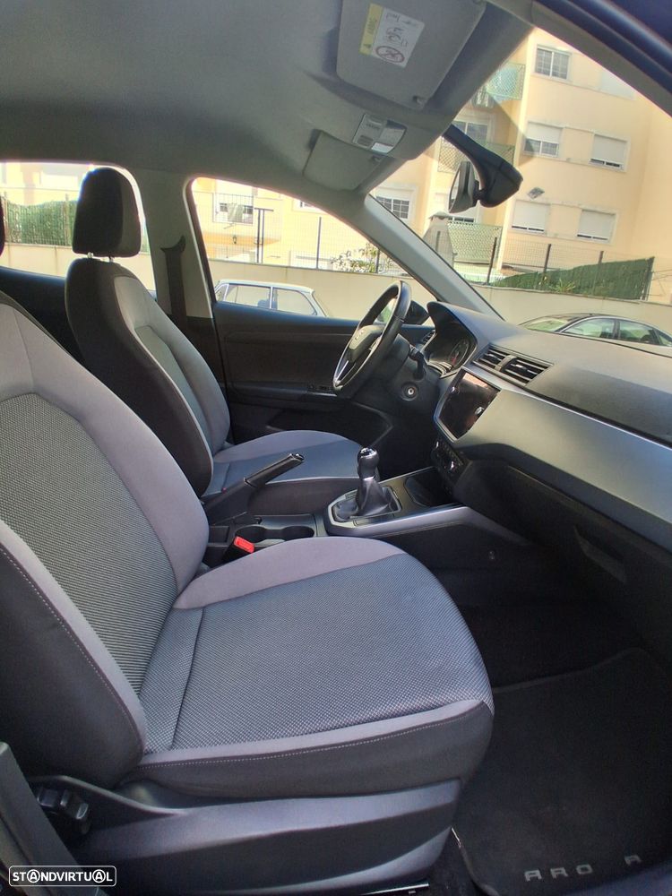 SEAT Arona - 23