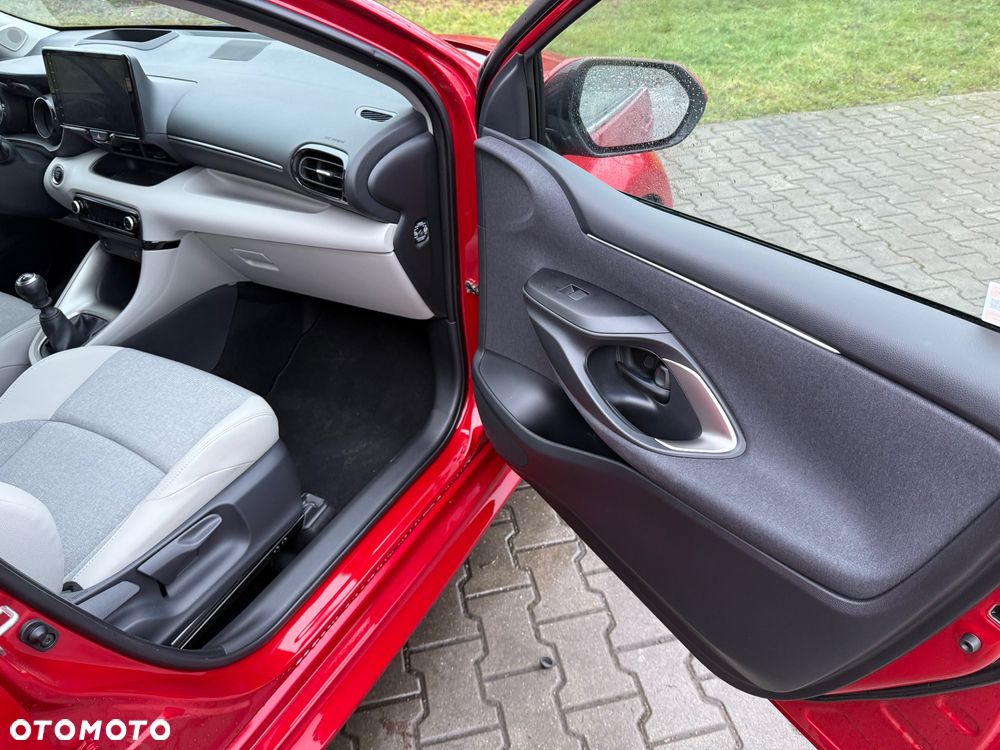Toyota Yaris 1.5 Style - 12