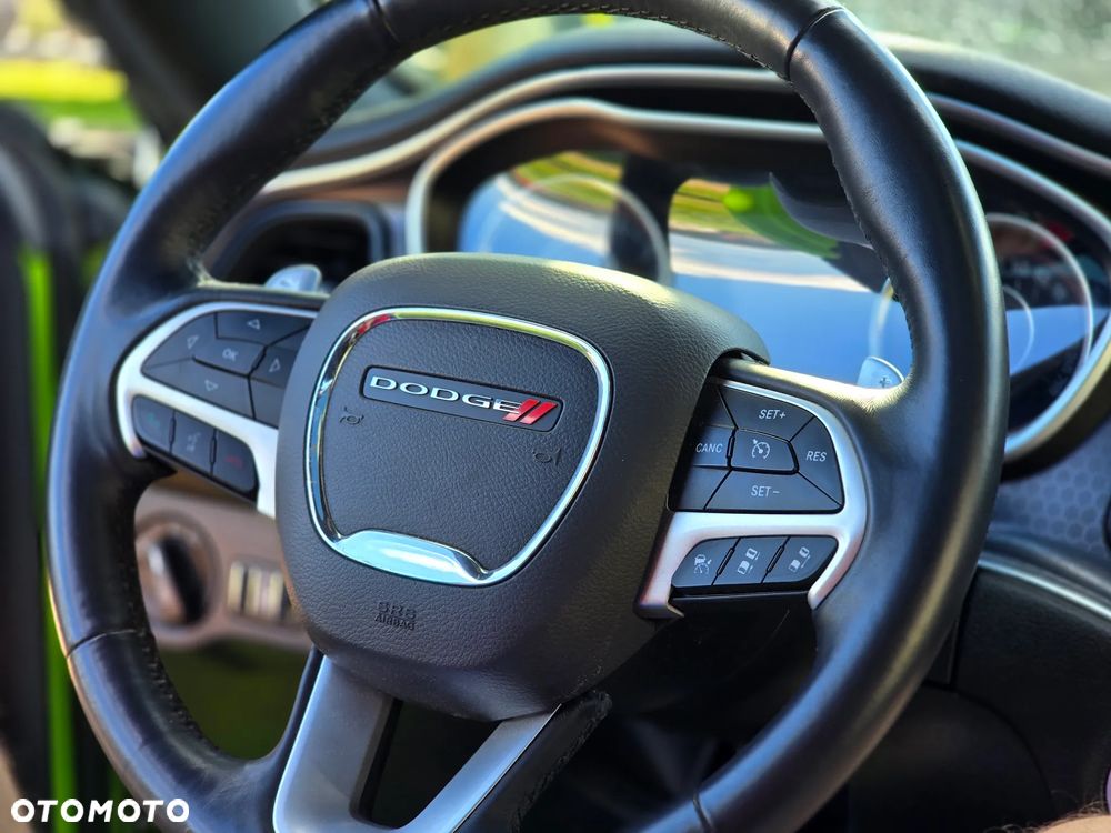 Dodge Challenger Automatik R/T Plus - 36