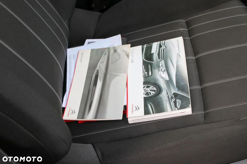 Citroën C4 VTi 120 Exclusive - 38