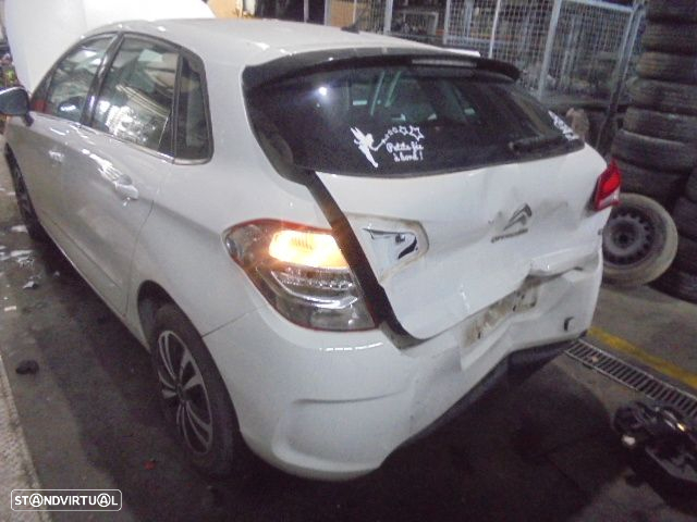 Carro MOT:  9HP CXVEL: 20DP72 CITROEN C4 2 2013 1.6HDI 92CV 5P BRANCO DIESEL - 8