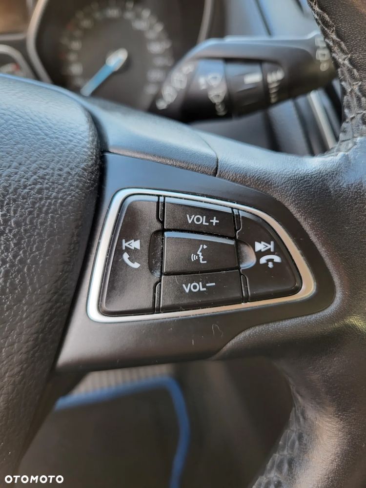 Ford Focus 1.0 EcoBoost Trend ASS - 30