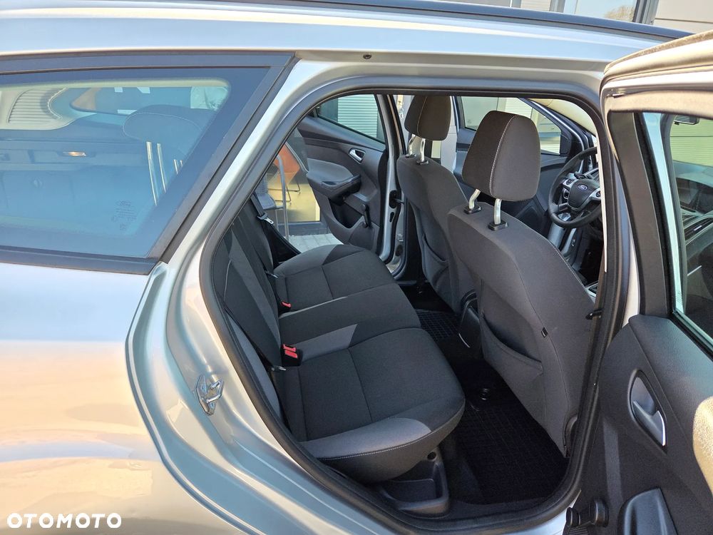 Ford Focus 1.6 TDCi DPF Start-Stopp-System SYNC Edition - 15