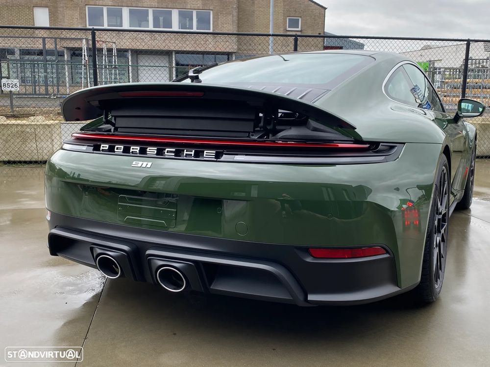 Porsche 911 (992) Carrera GTS Cuarenta Edition - 10