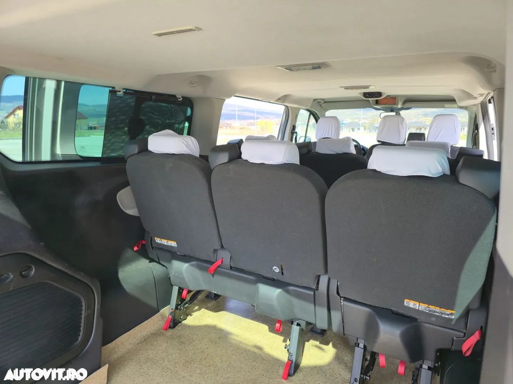 Ford Tourneo Custom 300 L1H1 VA Titanium - 9