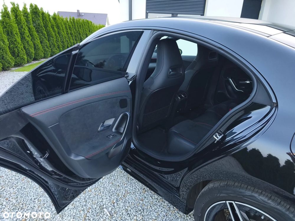 Mercedes-Benz CLA 200 mHEV AMG Line 7G-DCT - 14