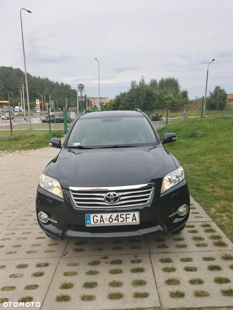 Toyota RAV4 - 5