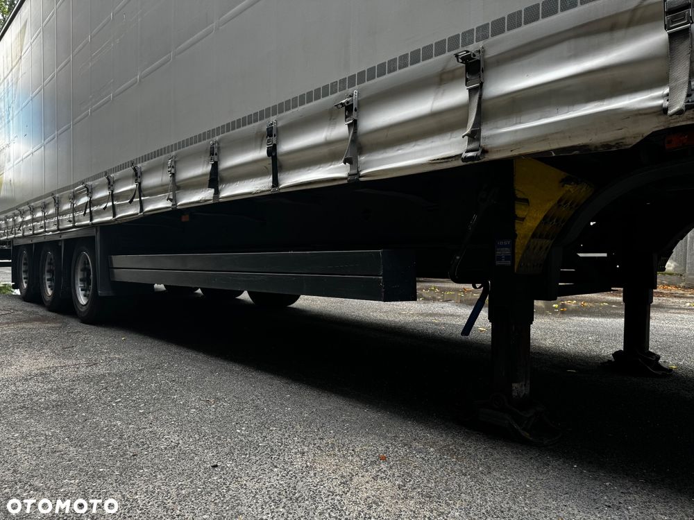 Schmitz Cargobull SCB S3T - 16