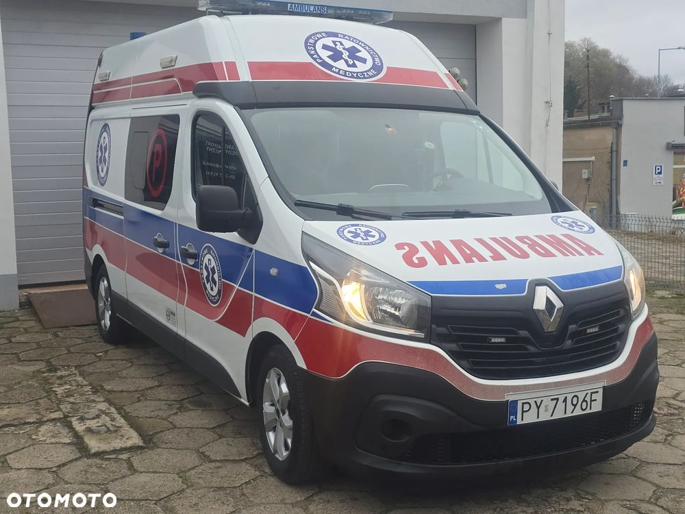 Renault TRAFIC - 1