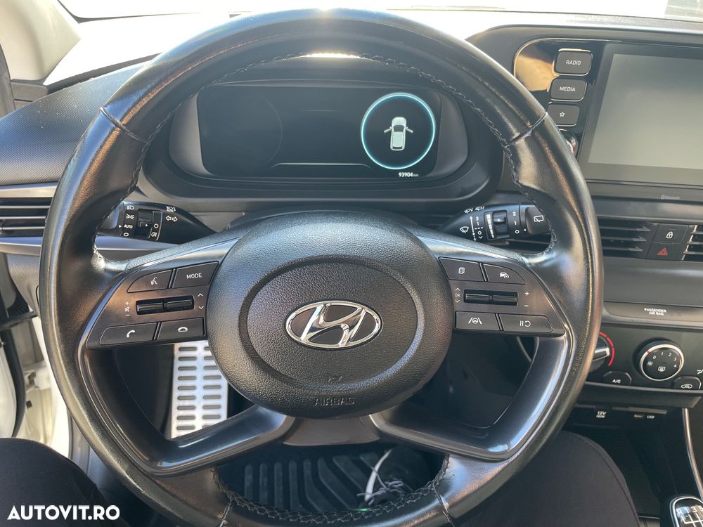 Hyundai Bayon 1.0 T-GDI Intro - 3
