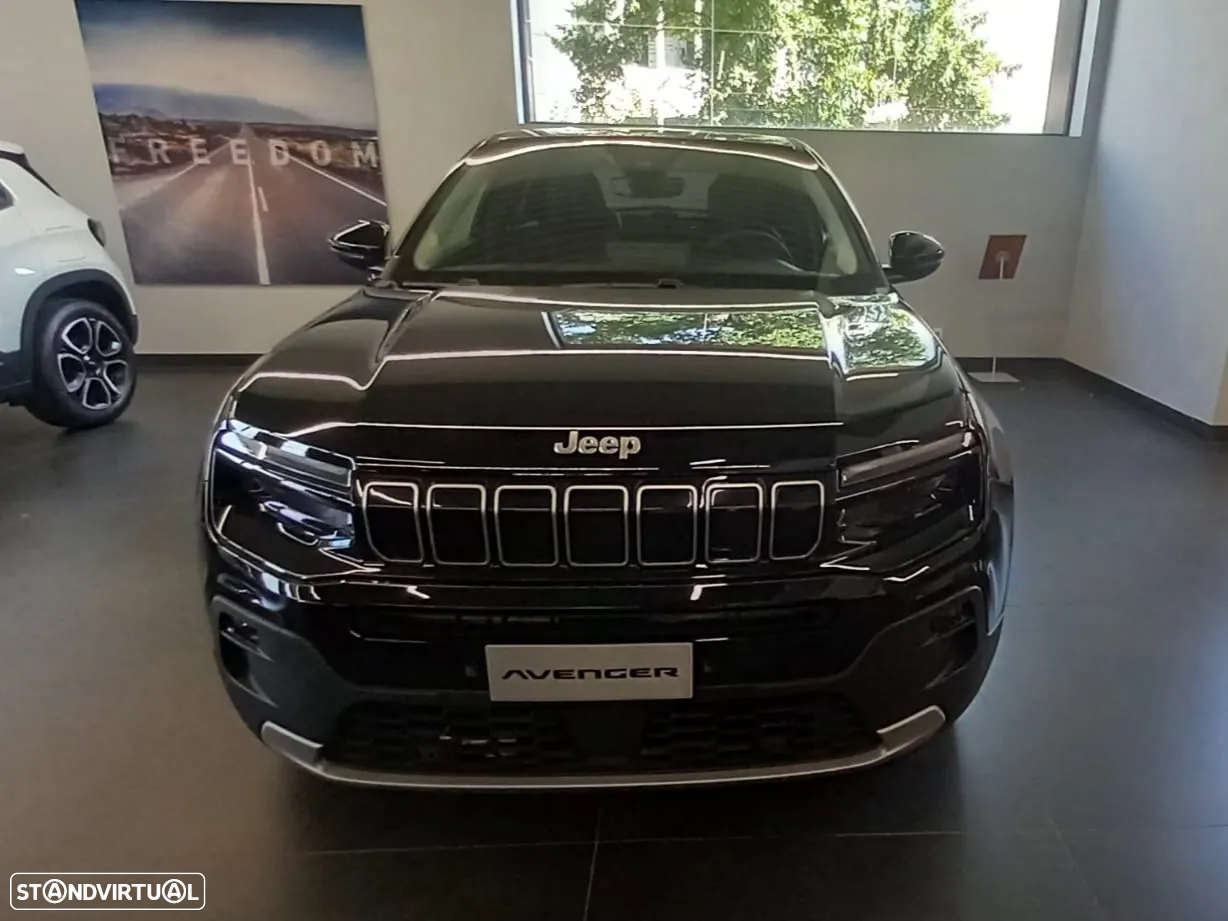 Jeep Avenger 1.2 GSE T3 Summit - 3