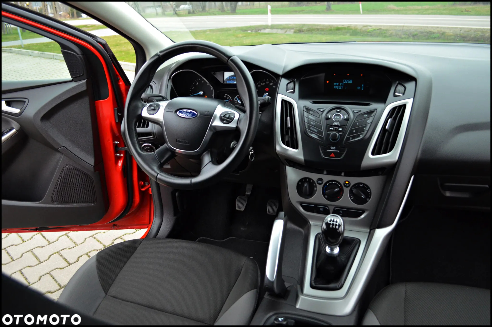 Ford Focus 1.0 EcoBoost Edition - 5