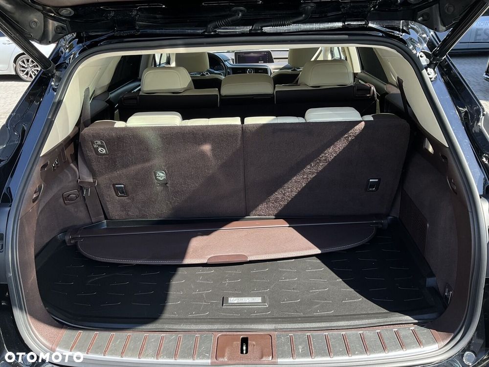 Lexus RX 450h L Prestige - 38