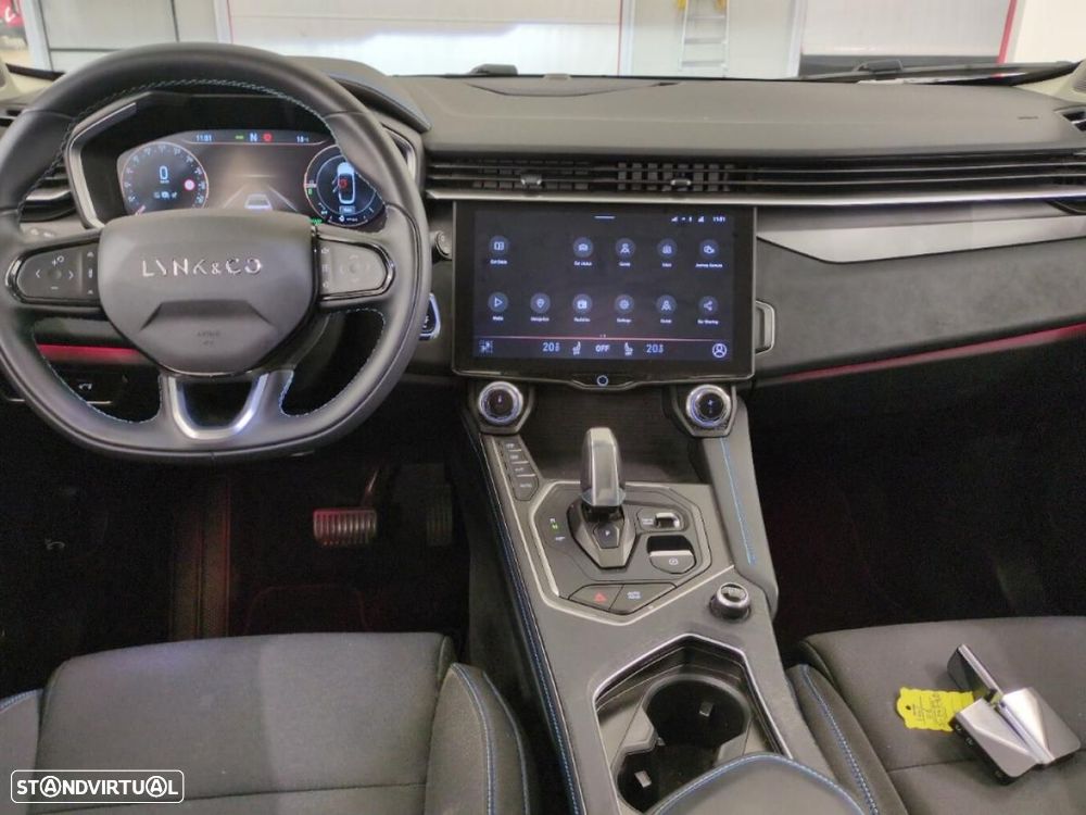 Lynk & Co 01 - 4